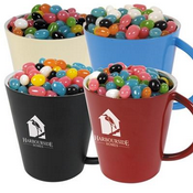 Blandade färg Jelly Beans i färgade kaffe muggar images