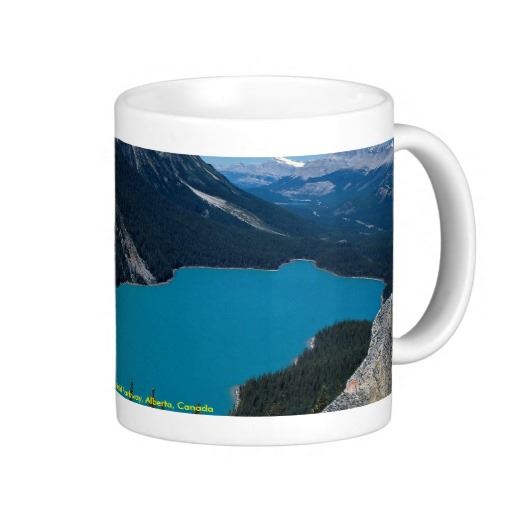 Peyto Lake, klasyczny biały kubek kawy Icefield Parkway, Alberta, Kanada