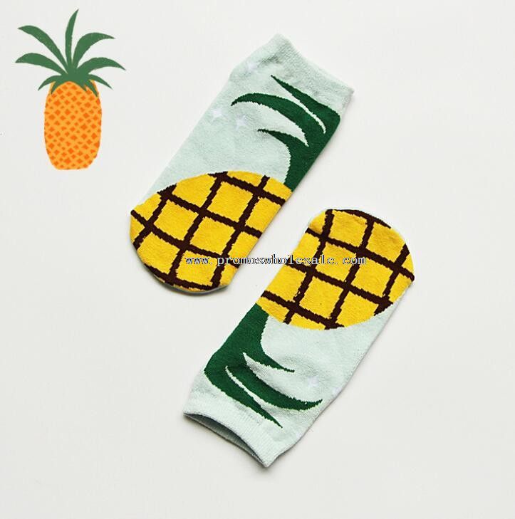 Fruits et légumes navire femme chaussettes de dessin animé