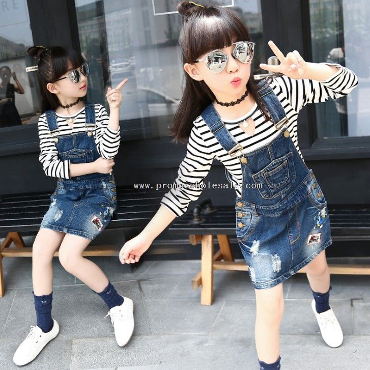 fete denim dress