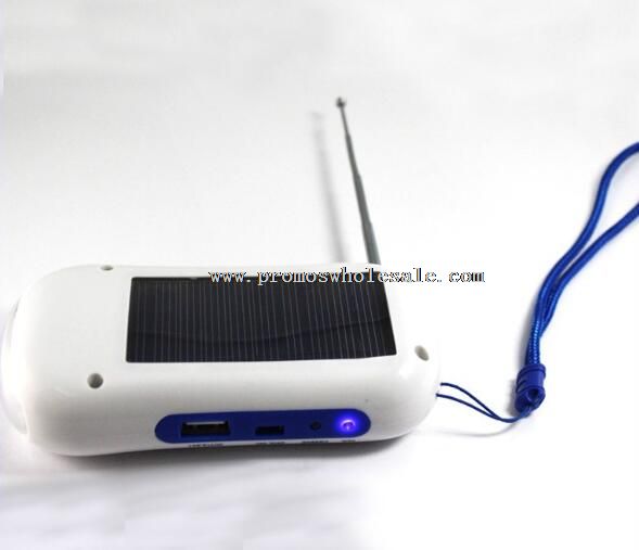 Multi-function Radio 800mah Solar Flashlight Power Bank