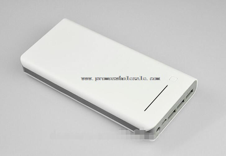 16000mAh Power Bank cu 3 porturi USB