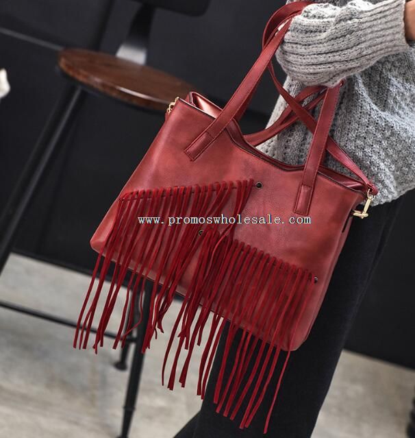 women leather cross body bag