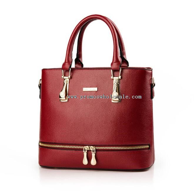 woman handbag