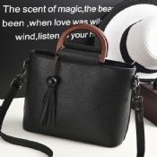 Handtasche aus Leder images