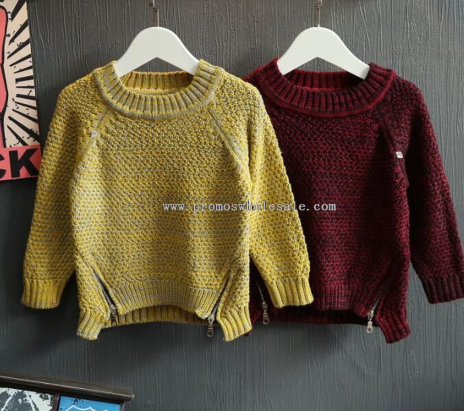ritsleting bergaya desain sweter
