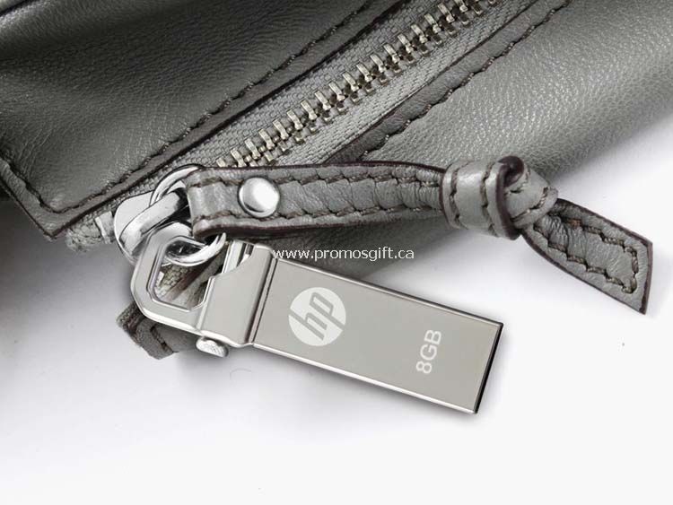 Logam USB Flash Drive