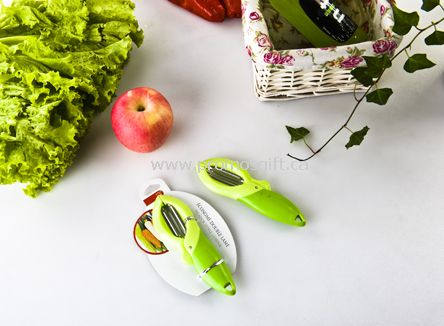 plastic peeler