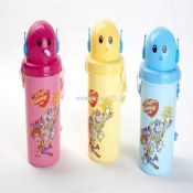 Plastik çocuk su şişesi images