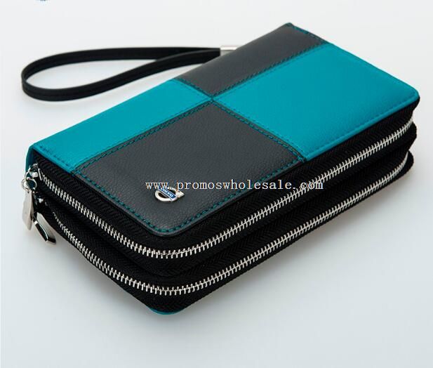 Clutch bag wallet with power bank