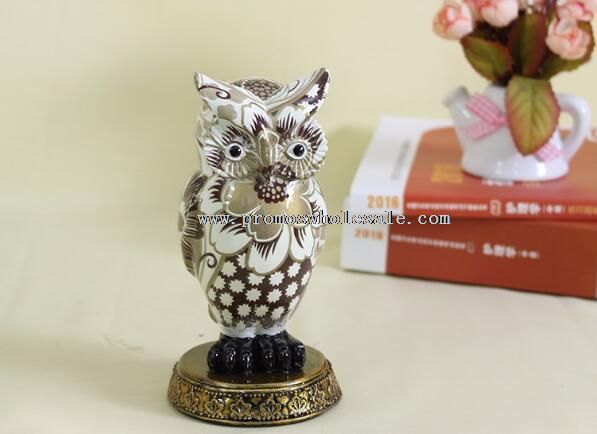 Different size vintage owl design home decoration