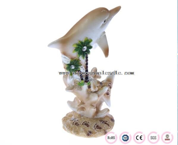 Fish shape resin decoration