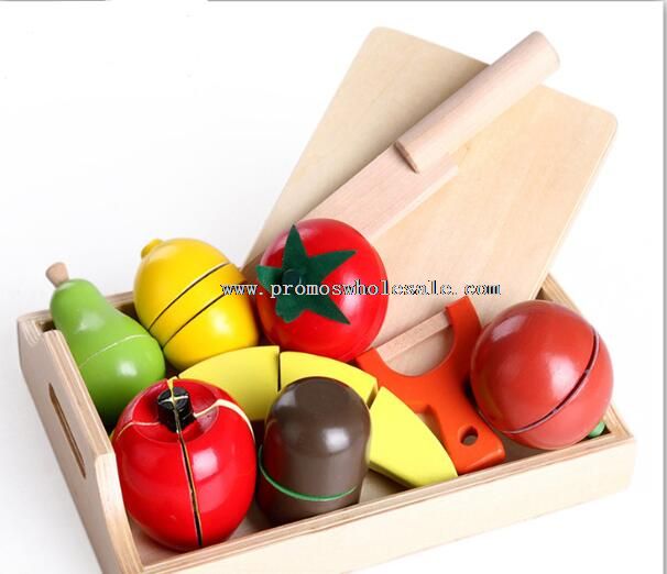 Funny wooden cutting vegetables toy