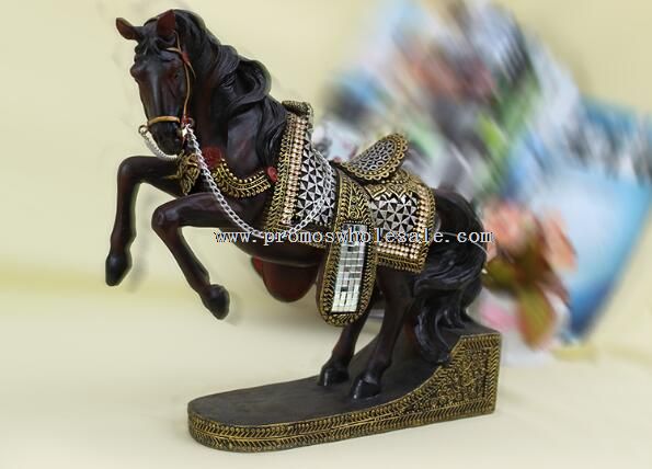 Horse shape polyresin modern home decoration