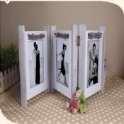 Wooden moulding for picture frame images