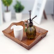 Drewniana taca herbaty z uchwytem images