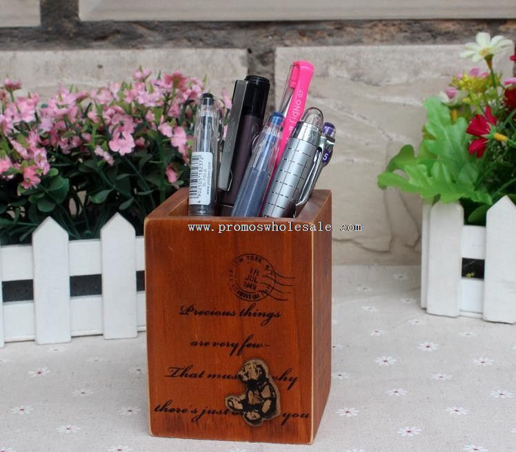 Wooden pen container