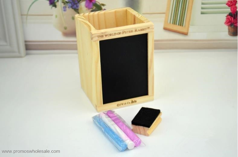 Wooden pen container with blackboard