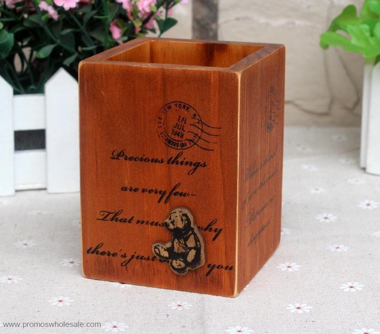  Wooden pen container