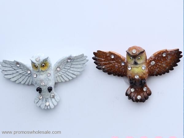 Owl shape fridge magnet