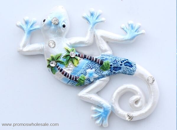 Gecko shape giveaway refrigerator magnet