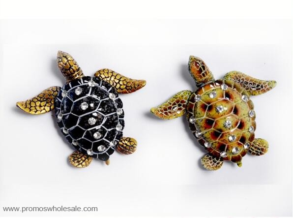 Turtle shape fridge magnet