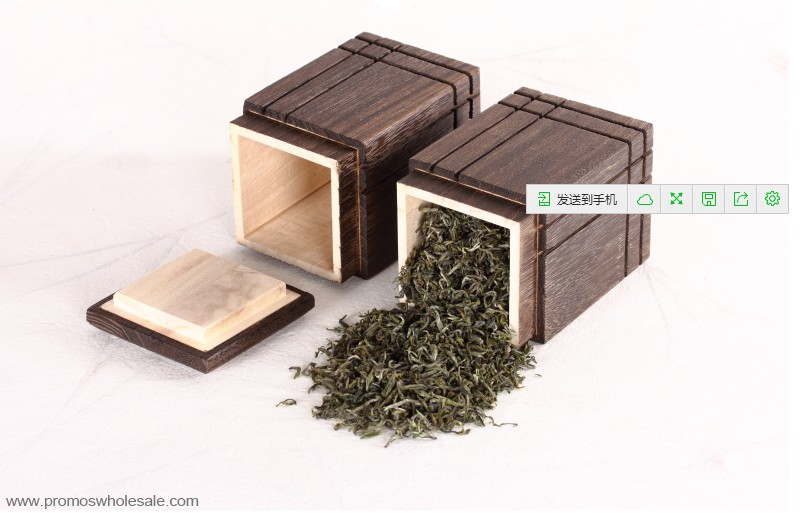 Old-fashioned gift tea box