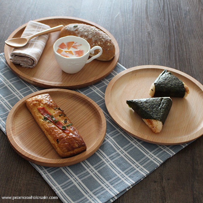 Fashionable wooden tray