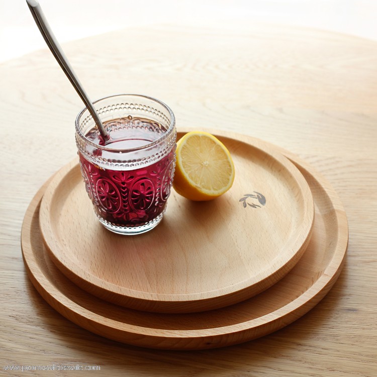 Fashionable wooden tray
