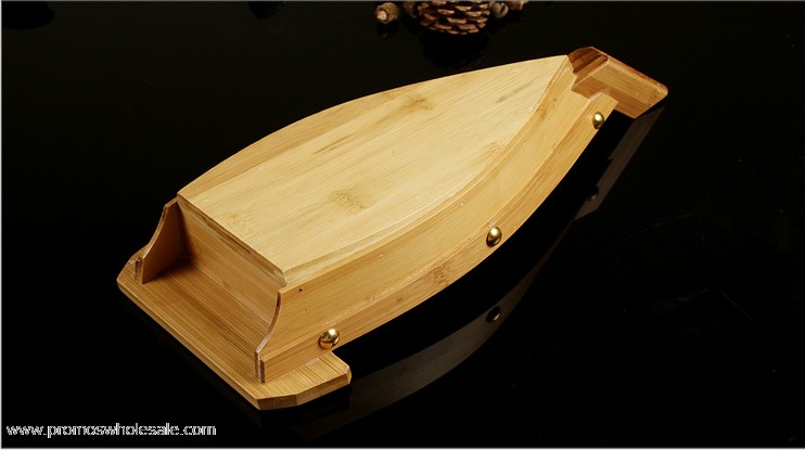 kapal Bambu berbentuk kayu melayani sushi tray