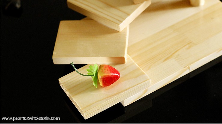 Sushi tampilan kayu melayani tray