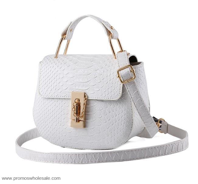 single shoulder bag