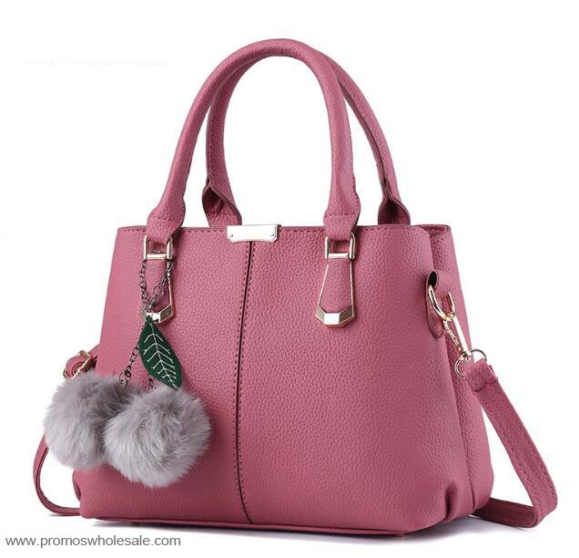women charm handbag 