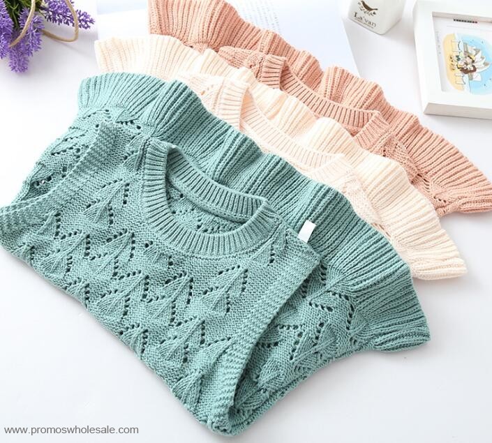 knit pullover sweater 